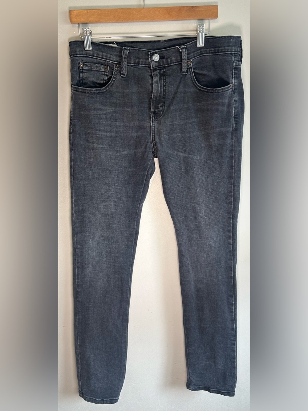 Levi's 504 Premium Men’s Denim Jeans 32X31 Slim Fit Big E Faded Black Stretch